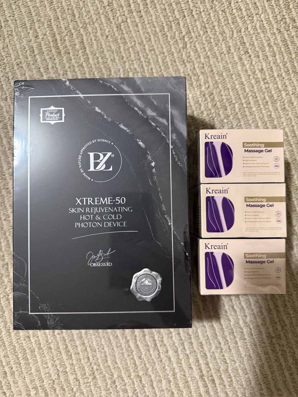 Skin Rejuvenating Hot & Cold Photon Device - Black